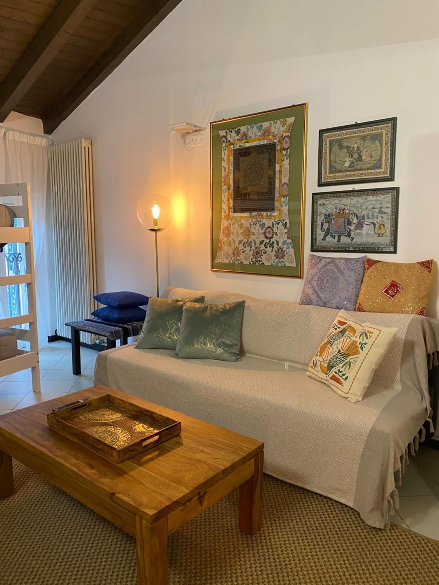 La Mansardina Di San Leonardo Appartement Bergamo Buitenkant foto