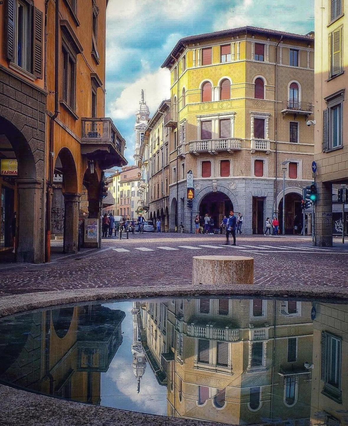 La Mansardina Di San Leonardo Appartement Bergamo Buitenkant foto