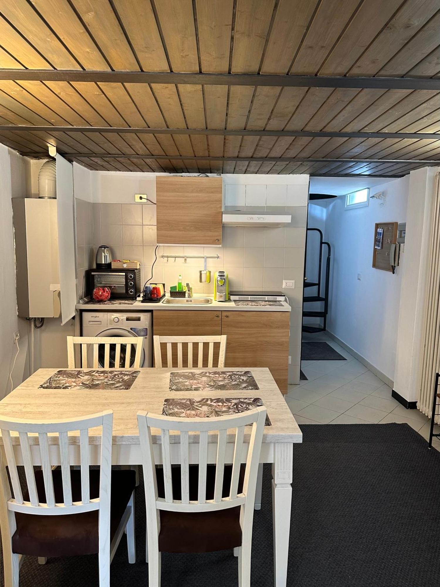La Mansardina Di San Leonardo Appartement Bergamo Buitenkant foto